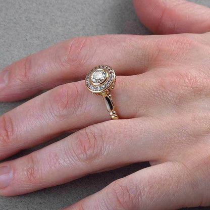 Gold Exquisite Micro-inlaid Ring Set for women
