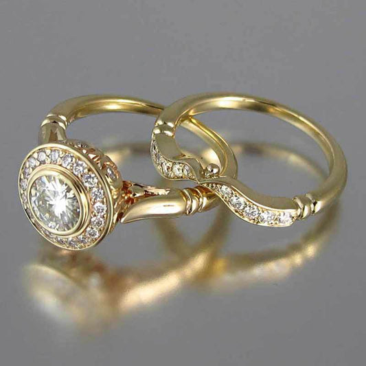 Gold Exquisite Micro-inlaid Ring Set for women